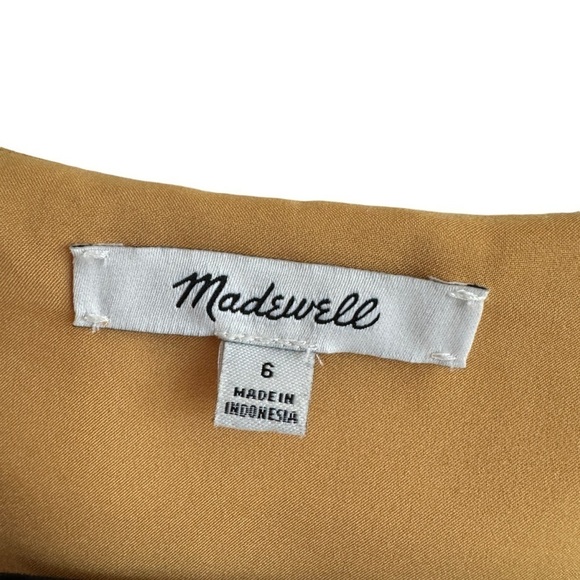 Madewell Ruffle-Sleeve Button-Front Dress in Tonal Botanical, Size 6 - Picture 6 of 9